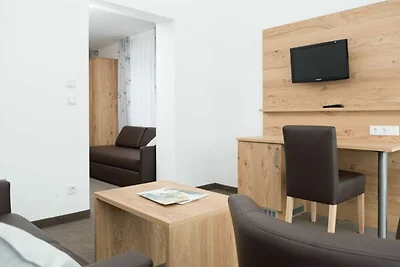 Panoramazimmer mit Wintergarten