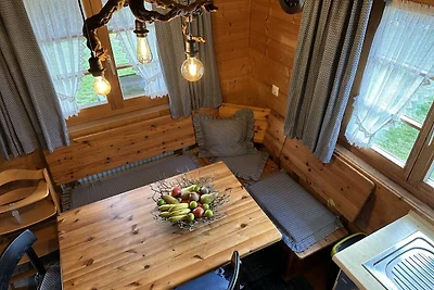 LTD-105 Holzblockhaus für 4 Personen mit...