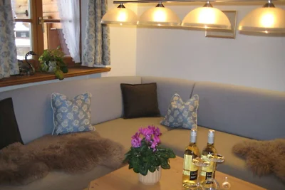 Dachgeschosswohnung Haupthaus (100qm) (8)