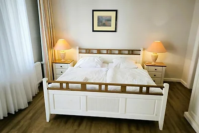 01 schöne 2-Raum-Ferienwohnung mit Terrasse