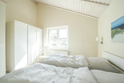 DAG-962 - Ferienhaus mit Sauna, Kamin & Stran...