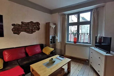 Kajüte 3 mit Terrasse, EG Frankenstr. 49