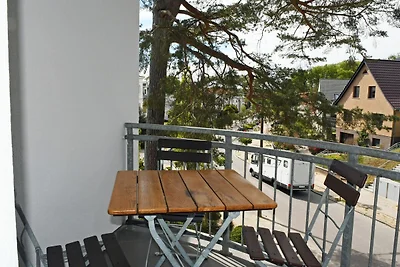10 2-Raum-Ferienwohnung mit Balkon