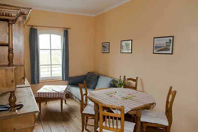 3-Zimmer-Ferienwohnung-DB (2-4 Personen)