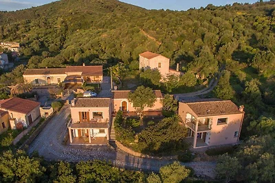 Ferienhaus mit Pool und Meerblick - Nr. 115/1