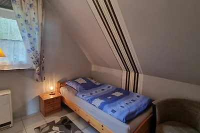 Ferienhaus Schlei-Wiese in Ulsnis mitten im N...