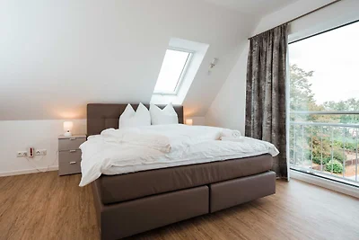 Apartment 6