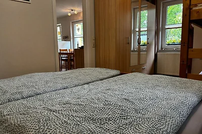 Bungalow mit Terrasse (50m², max 4 Personen)