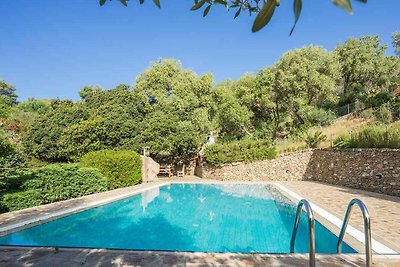 Komfortable Villa mit Pool und Meerblick - Nr...