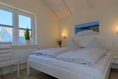 DAG-962 - Ferienhaus mit Sauna, Kamin & Stran...