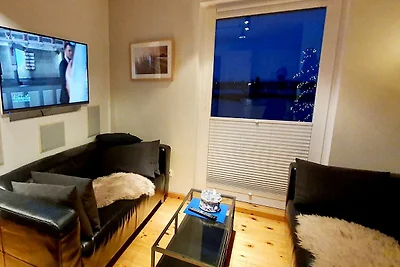 Floating House SteelVoll mit Infratotsauna