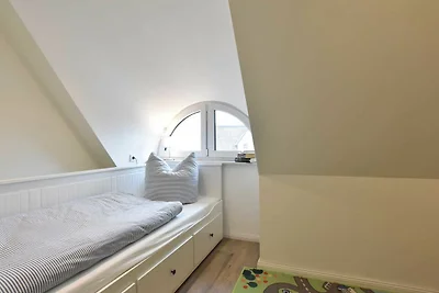 XL 8-Raum-Ferienhaus mit Kamin (max.