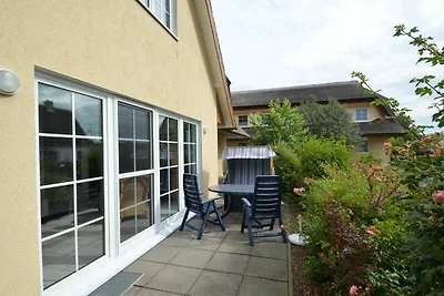 Reethaus mit Terrasse und Strandkorb, 1 SZ, m...