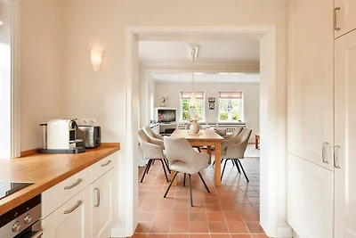 Haus Josias B - links