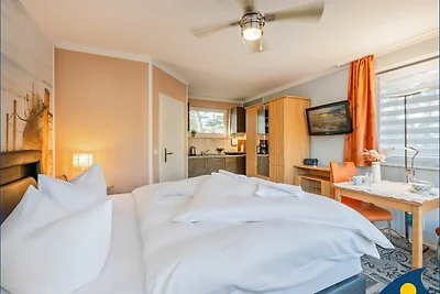 + Balkonstudio rechts