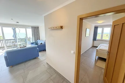 Ferienwohnung 05 mit Südbalkon und Meerblick