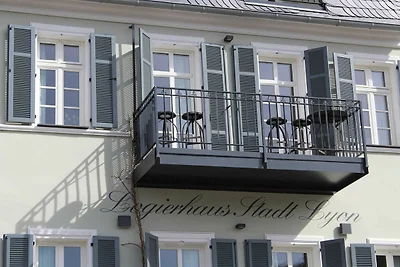 Le Deuxieme Etage