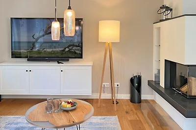 Bültenzeit mit WLAN, Parkplatz und Terrasse