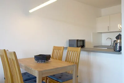 Apartment 471