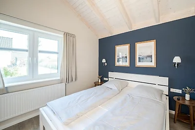 DAG-886 - Ferienhaus mit eingezäuntem Garten...