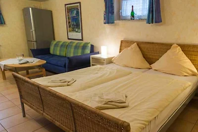 Ein-Raum-FeWo Typ S2 im Souterrain