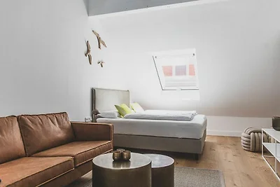 Apartment Vier