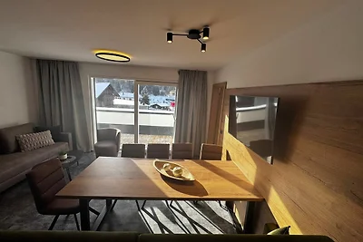 Home 6