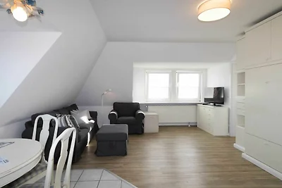 Hüs Auert Tharep Wohnung 1