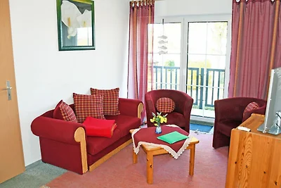 09 FAMILIENAPPARTEMENT mit Balkon und...