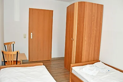 12 schöne 3-Raum-Ferienwohnung mit Balkon