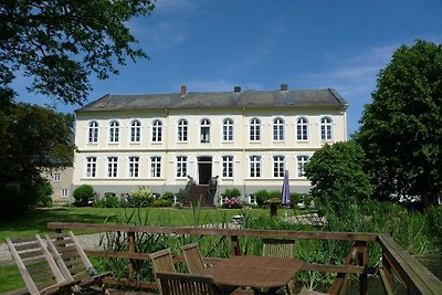 Herrenhaus IV