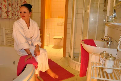 FERIENWOHNUNG Venezia mit Whirlpool