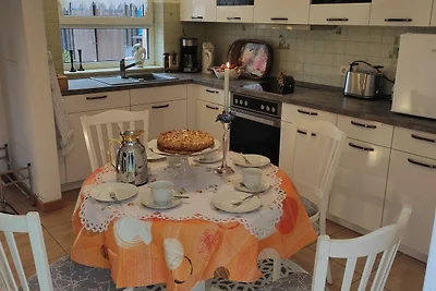 Ferienhaus, komb. WZ/SZ, Küche, DU/WC, Garten