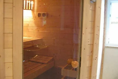 70 m ² zum Wohlfühlen mit Sauna & Fernsicht