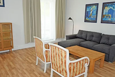 10 2-Raum-Ferienwohnung mit Balkon