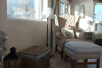 1. Schwimmendes Ferienhaus Möwe 1