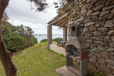 Felshaus über dem Wasser - Nr. S338.1