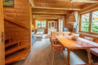 Modernes Holzhaus mit gemütlicher Atmosphäre...