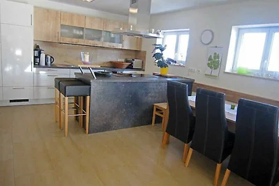 Für 2 Feriengäste mit Terrasse und W-Lan