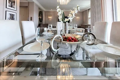 Royal Apartment