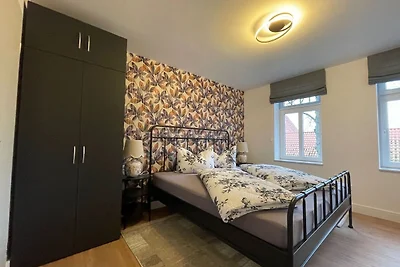 Apartment 4