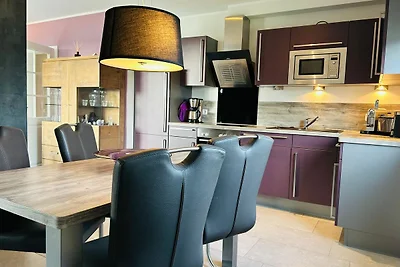 VILLA ALBA / Luxus-OG-Fewo