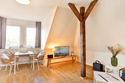 Apartment 7