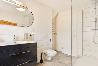Apartment 6