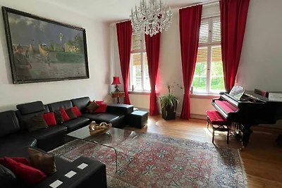 BÖSENDORFER APARTMENT