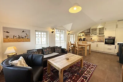 Wohnung 03 mit Kamin, Balkon & Meerblick