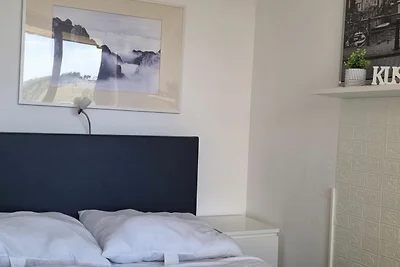 Apartment 212