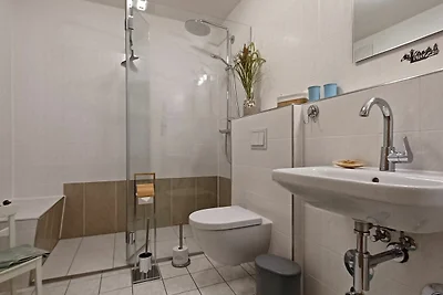 An der Schmiedestrasse  Bernstein