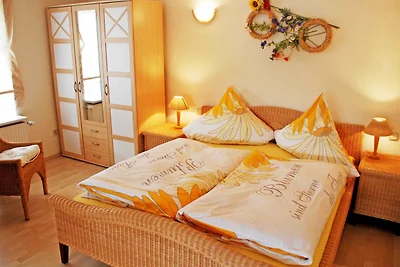 Ferienappartement Sonnenblume mit Seeblick un...