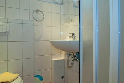 Sonnenhus Rügen2 zentral ruhig und wenige Min...